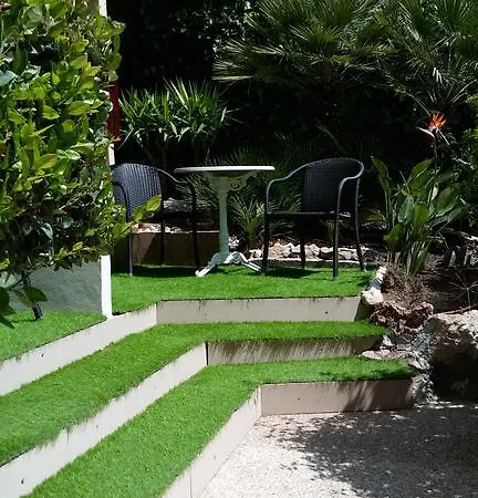 Celo Garden Maison d'hôtes