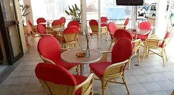 Celo Garden 2*