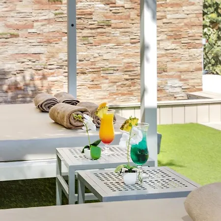 Celo Garden Гостьовий будинок