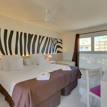 Celo Garden Guest house Peguera